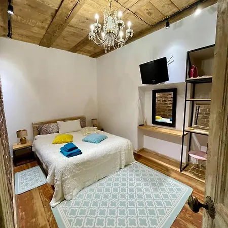 Apartment On Shota Rustaveli
